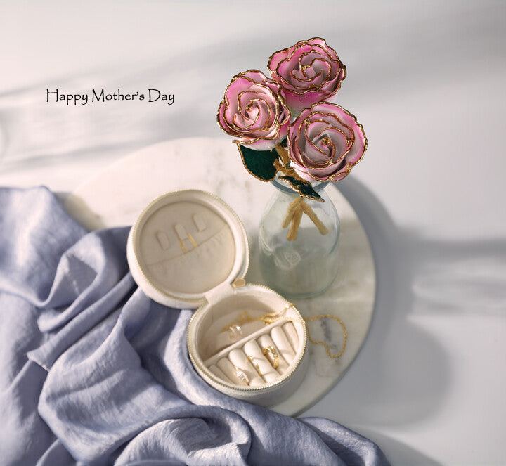 Happy Mother's Day Wish with flowers and Jewelry